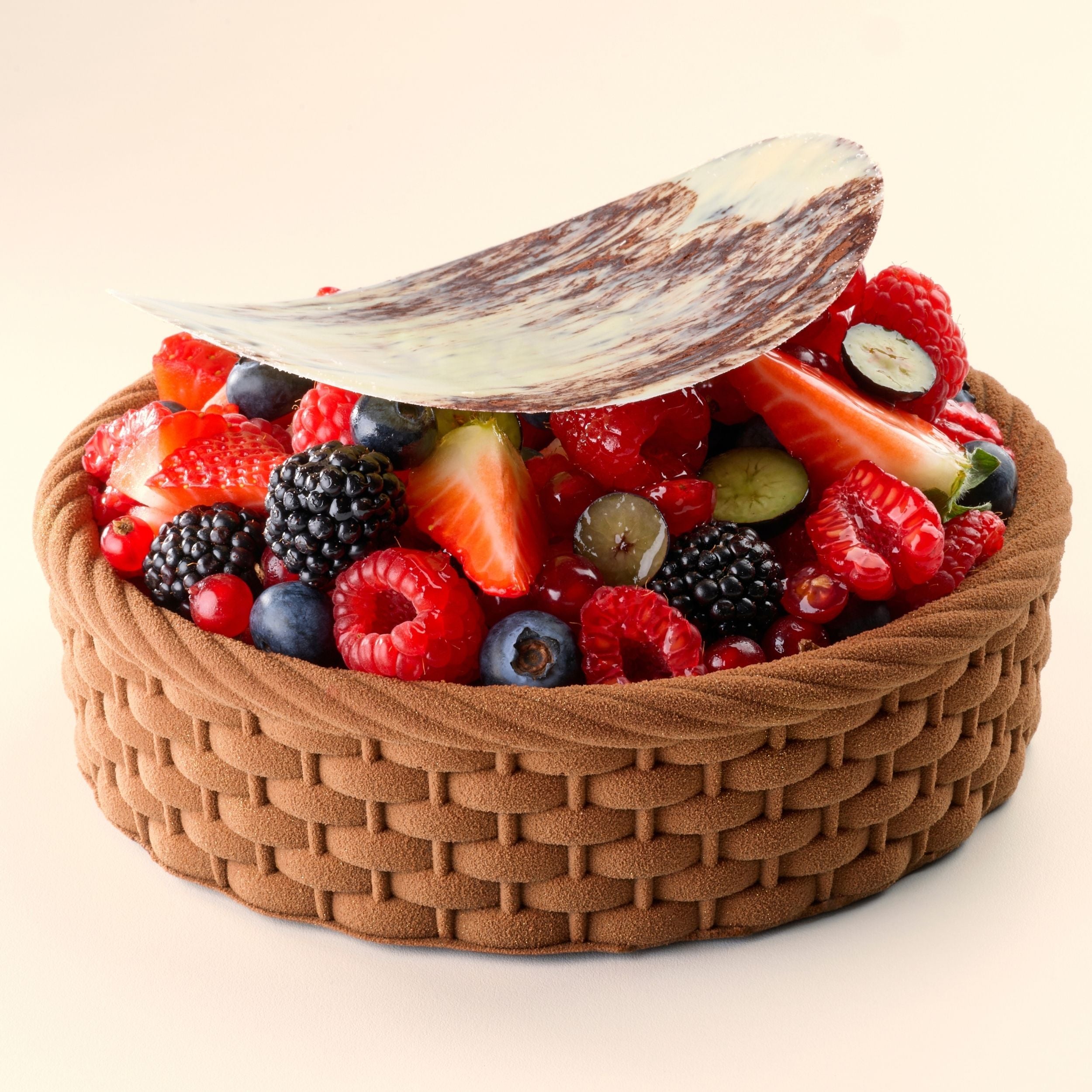 Forest basket with Fruttidor Red Fruits